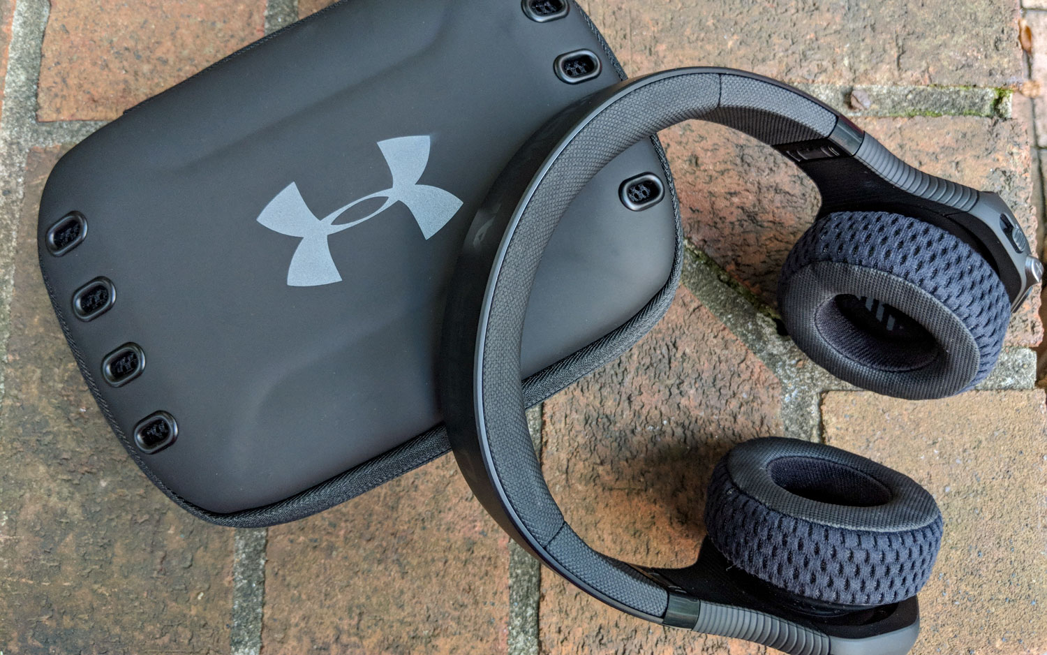 jbl under armour sport wireless train